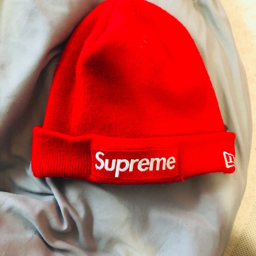 Authentic supreme beanie